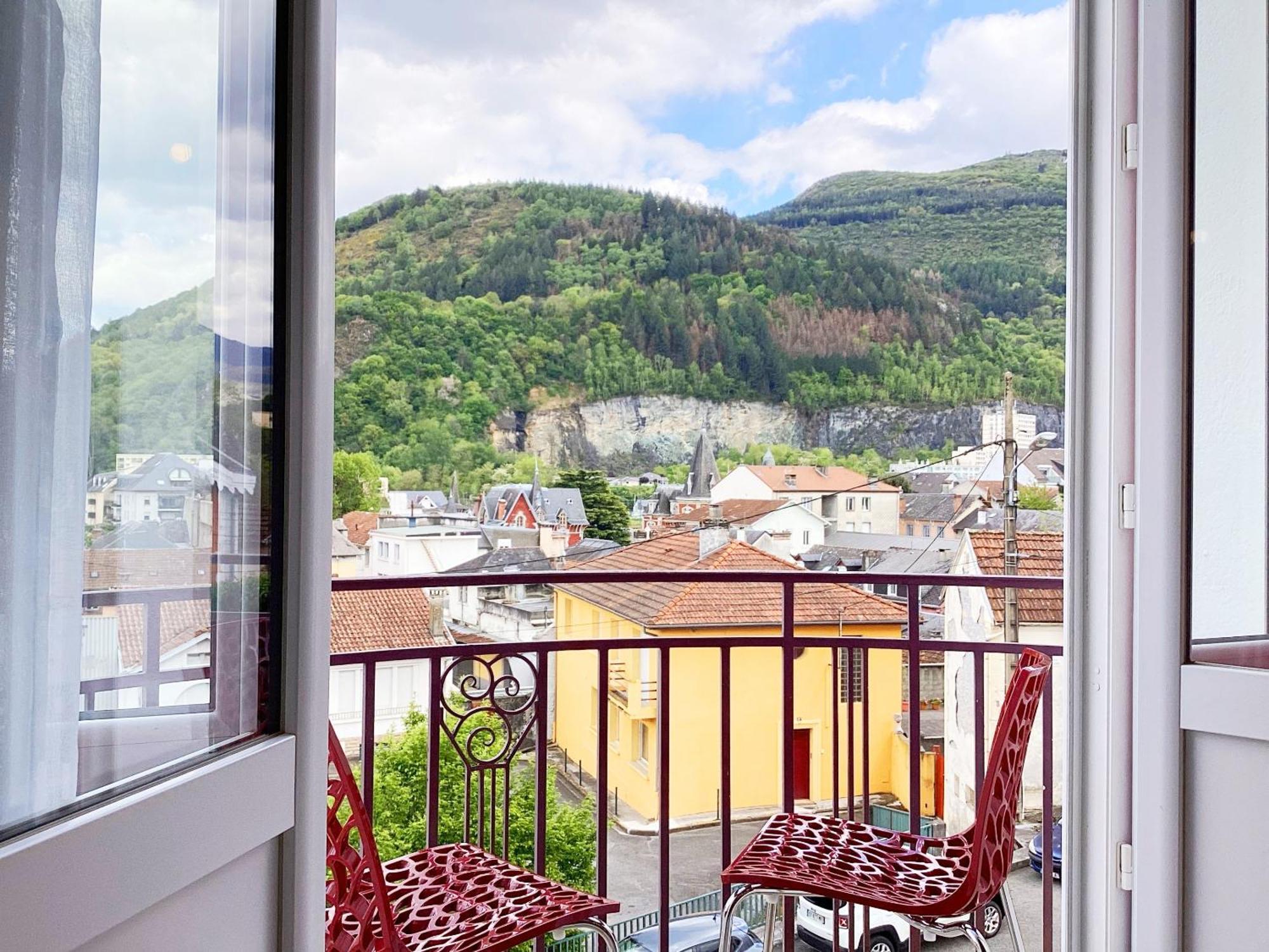 Appartement Stella 95 M2 Climatise Parking Proche Sanctuaires ルルド エクステリア 写真