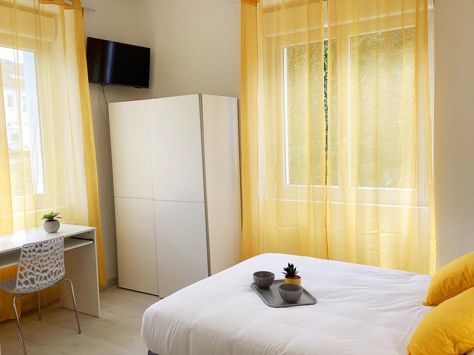 Appartement Stella 95 M2 Climatise Parking Proche Sanctuaires ルルド エクステリア 写真