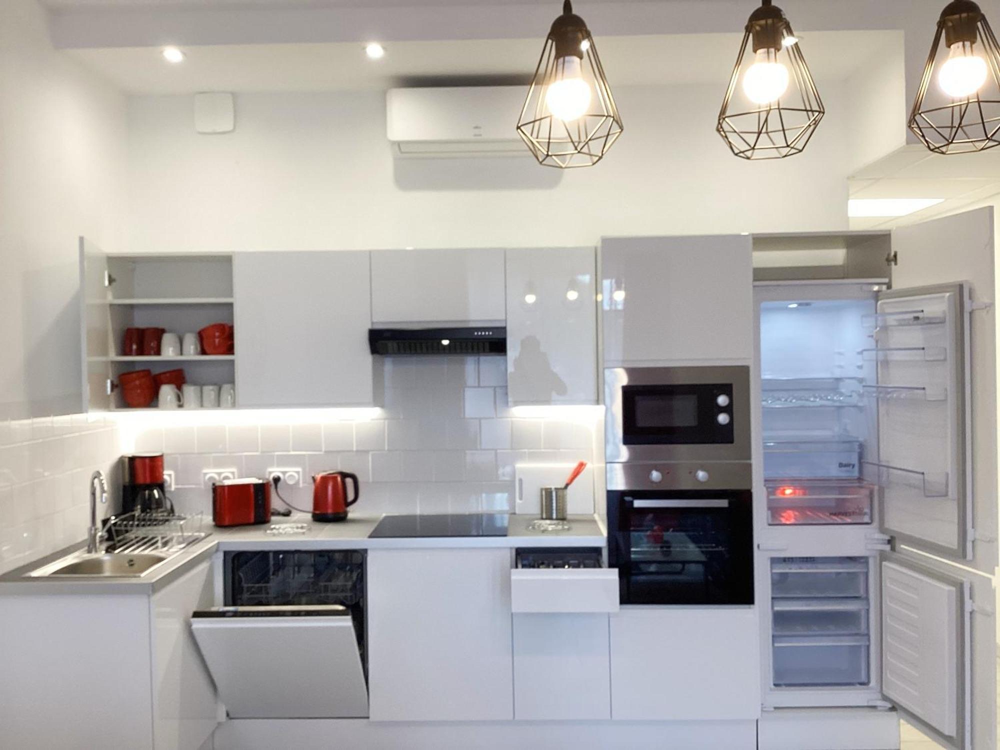 Appartement Stella 95 M2 Climatise Parking Proche Sanctuaires ルルド エクステリア 写真